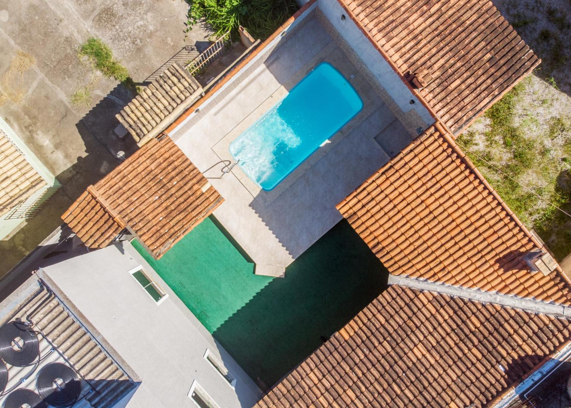 Refugio Tropical Casa De Praia Com Piscina Aquecida E 4 Suites E Garagem 3 Carros, 800 Mtrs Da Praia Internet 700 Mbps, Condominio Privado Com Pista De Skate , Quadra De Futevolei , Campos E Quadras De Futebol! Cabo Frio Extérieur photo