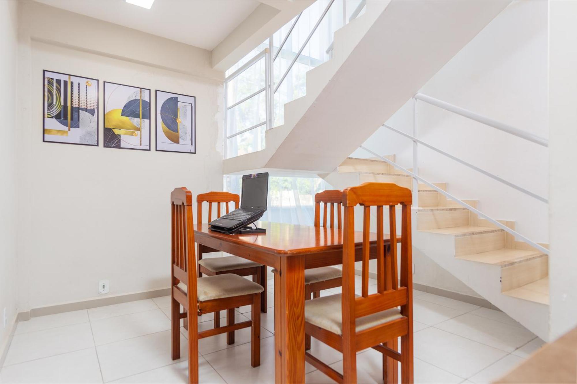 Refugio Tropical Casa De Praia Com Piscina Aquecida E 4 Suites E Garagem 3 Carros, 800 Mtrs Da Praia Internet 700 Mbps, Condominio Privado Com Pista De Skate , Quadra De Futevolei , Campos E Quadras De Futebol! Cabo Frio Extérieur photo